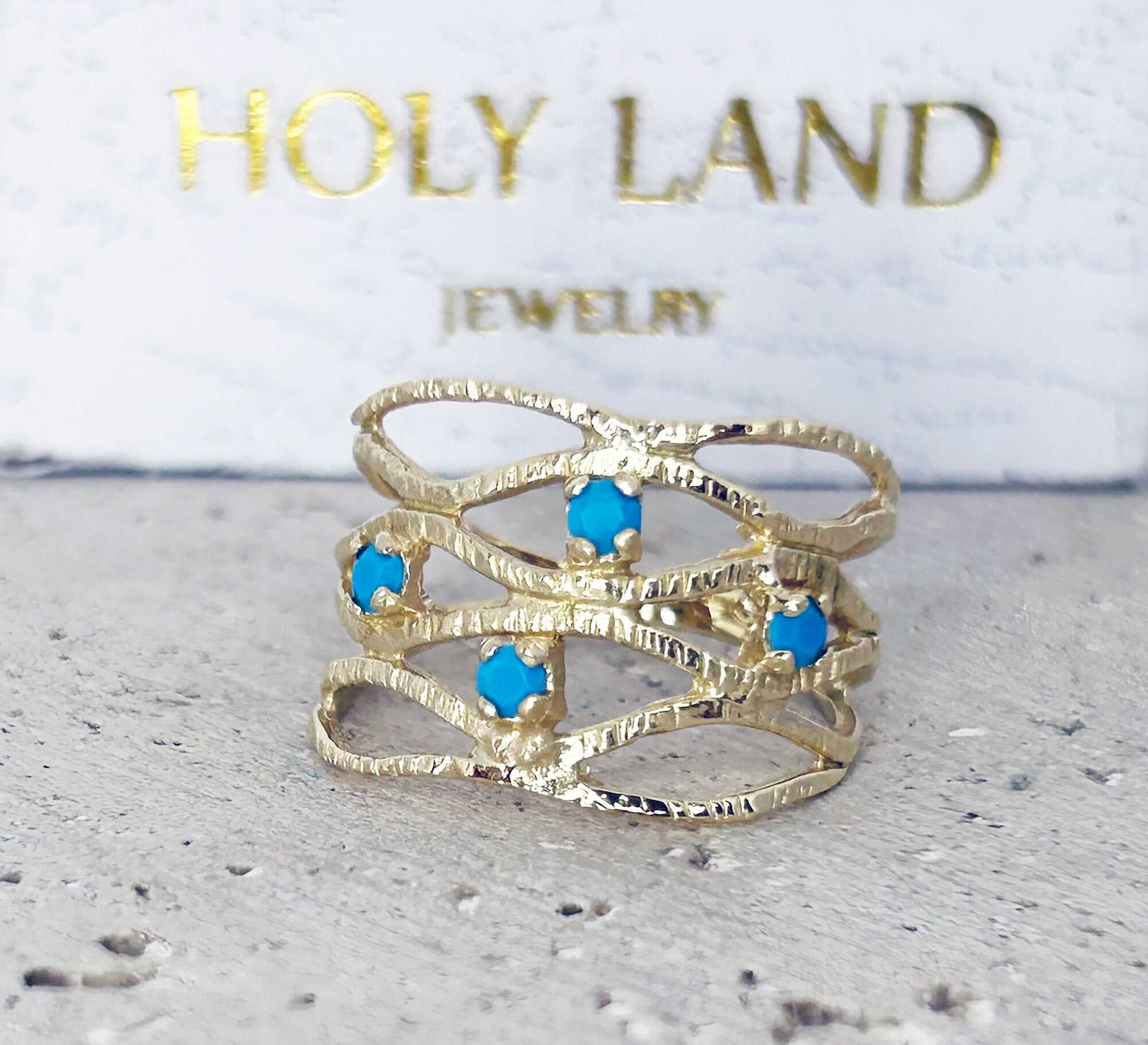 Round Blue Turquoise Four Stone Wide Hammered Band Ring - H.L.Jewelry