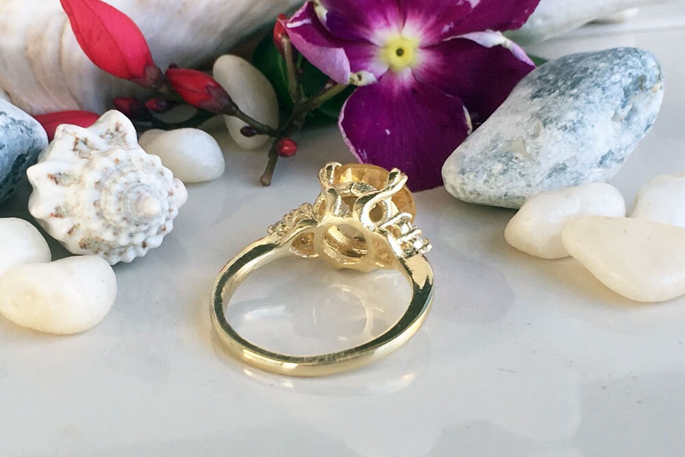 Round Citrine Engagement Ring with Clear Quartz Accents - H.L.Jewelry