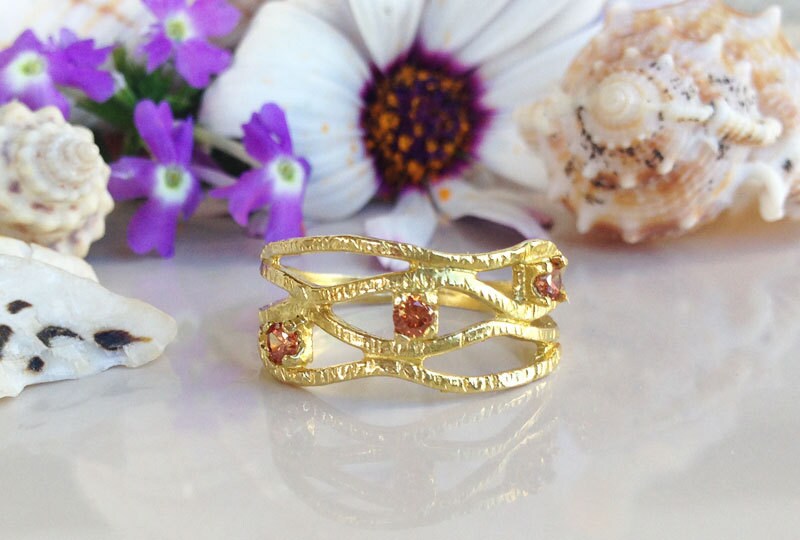 Round Citrine Three Stone Hammered Band Ring - H.L.Jewelry