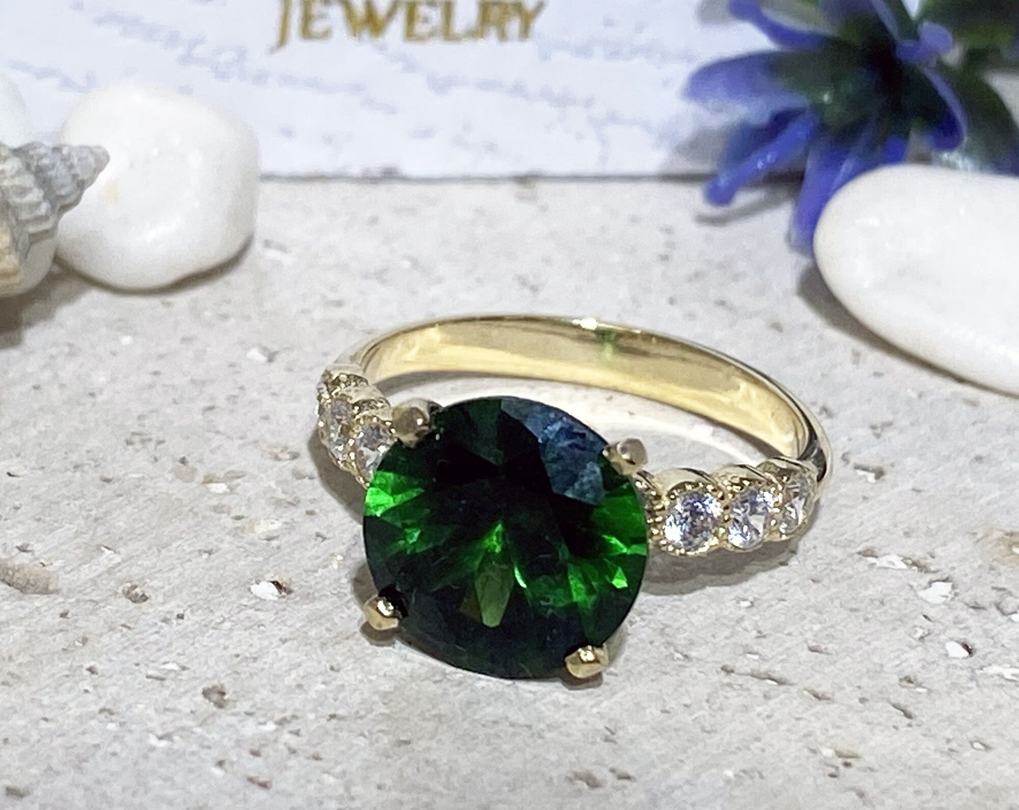 Round Emerald Engagement Ring with Clear Quartz Accents - H.L.Jewelry