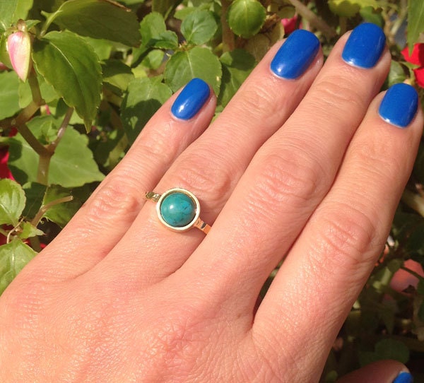 Round Green Turquoise Simple Hammered Band Ring - H.L.Jewelry