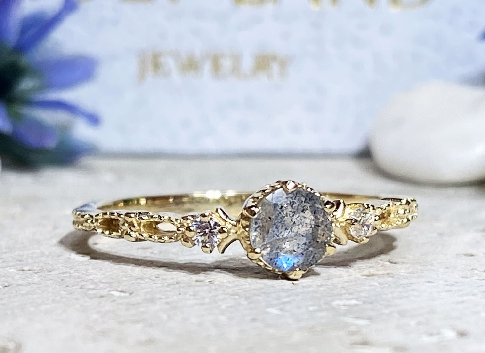 Round Labradorite Delicate Ring with Clear Quartz Accents - H.L.Jewelry