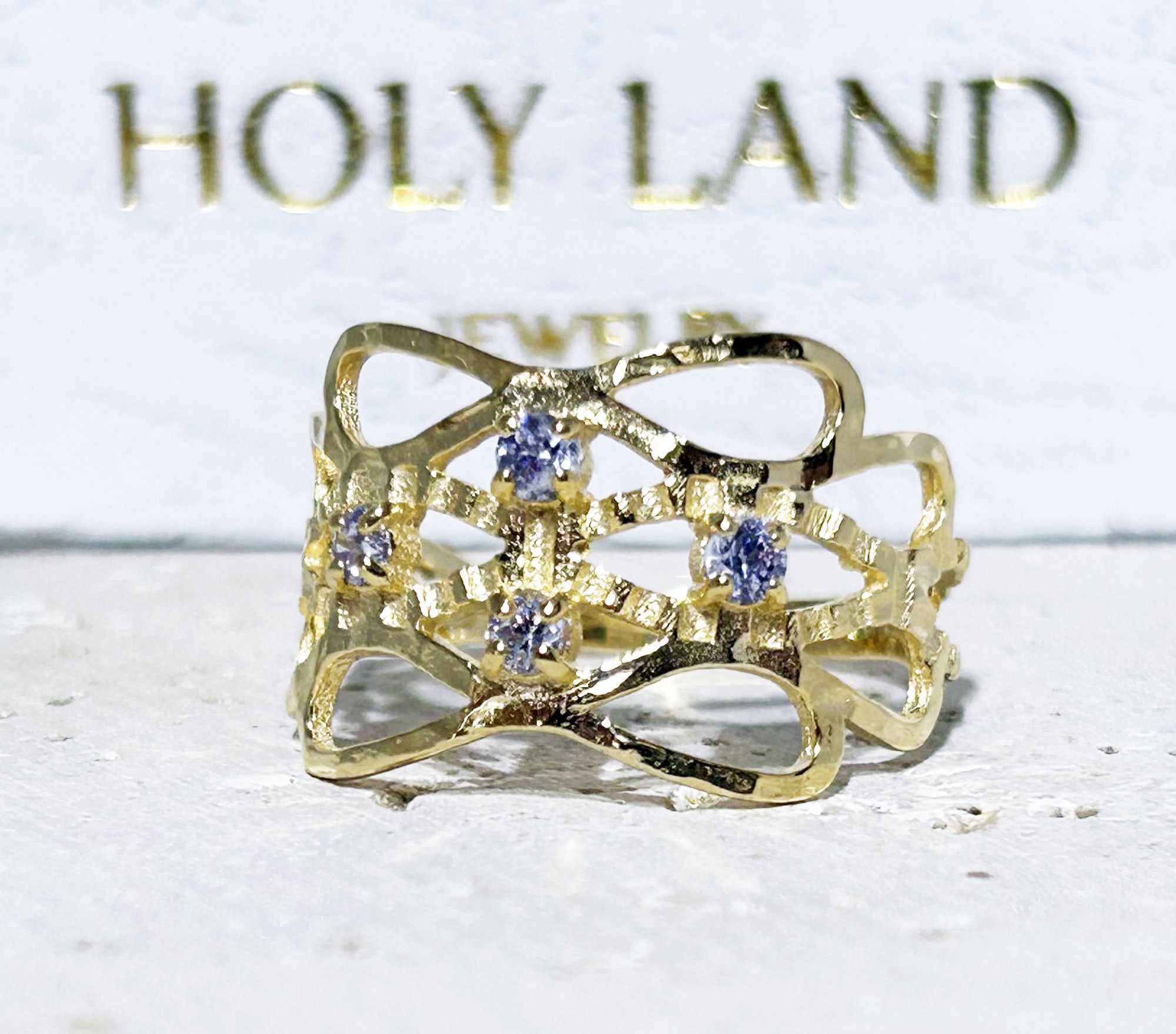 Round Lavender Amethyst Four Stone Hammered Band Ring - H.L.Jewelry