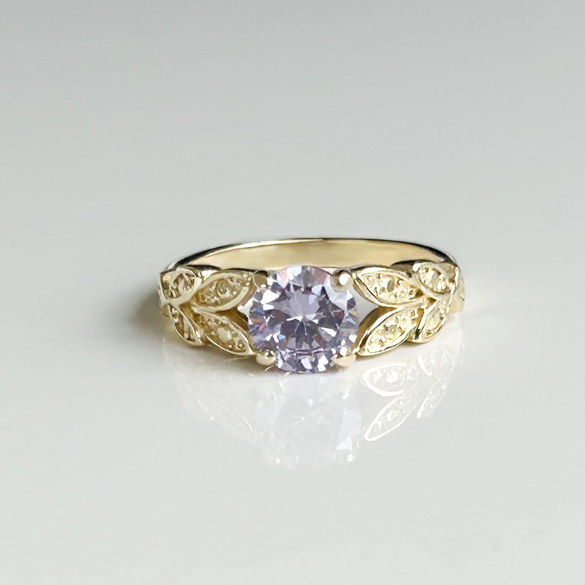 Round Lavender Amethyst Gemstone Flower Leaves Ring - H.L.Jewelry