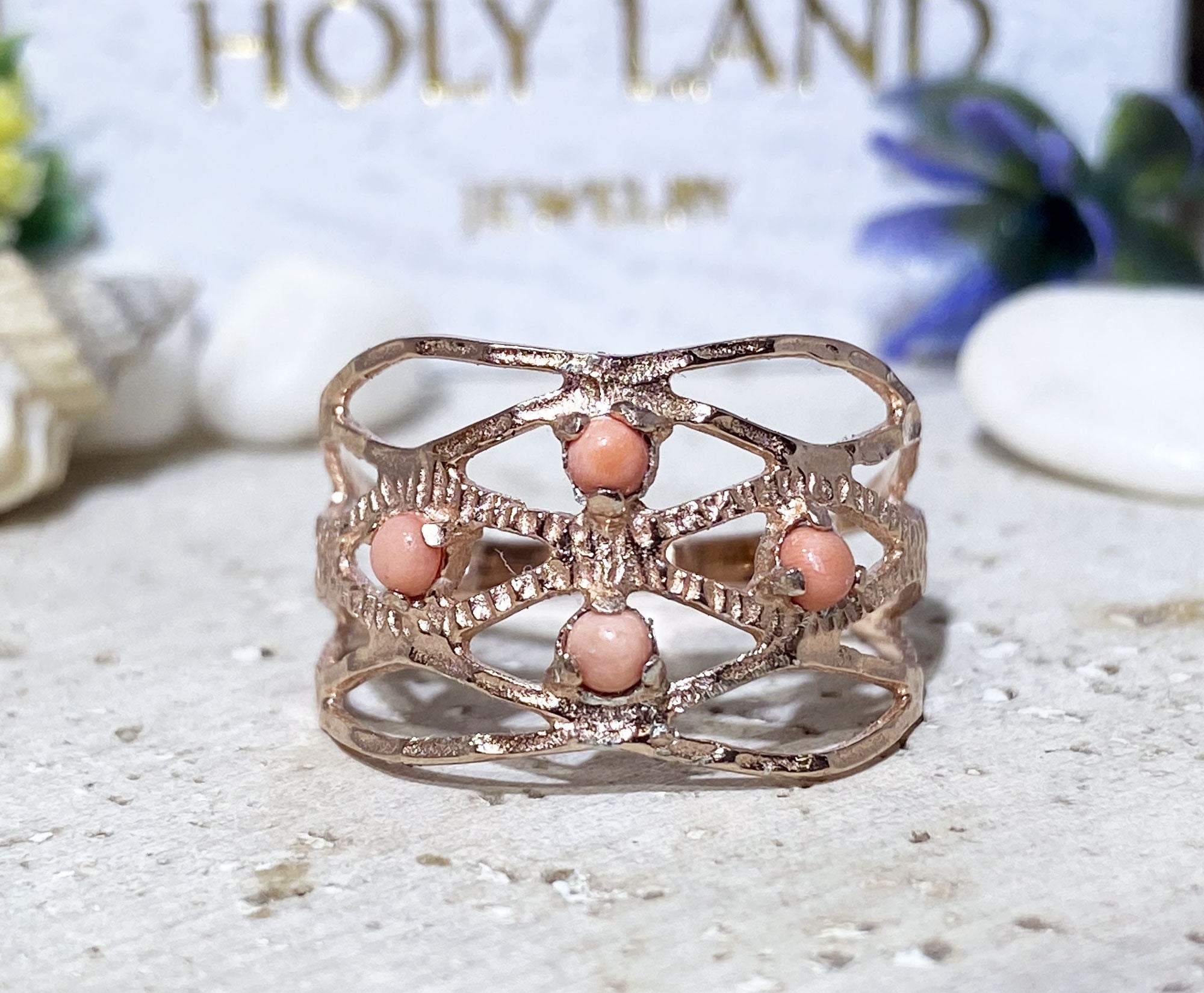 Round Peach Coral Four Stone Hammered Band Ring - H.L.Jewelry