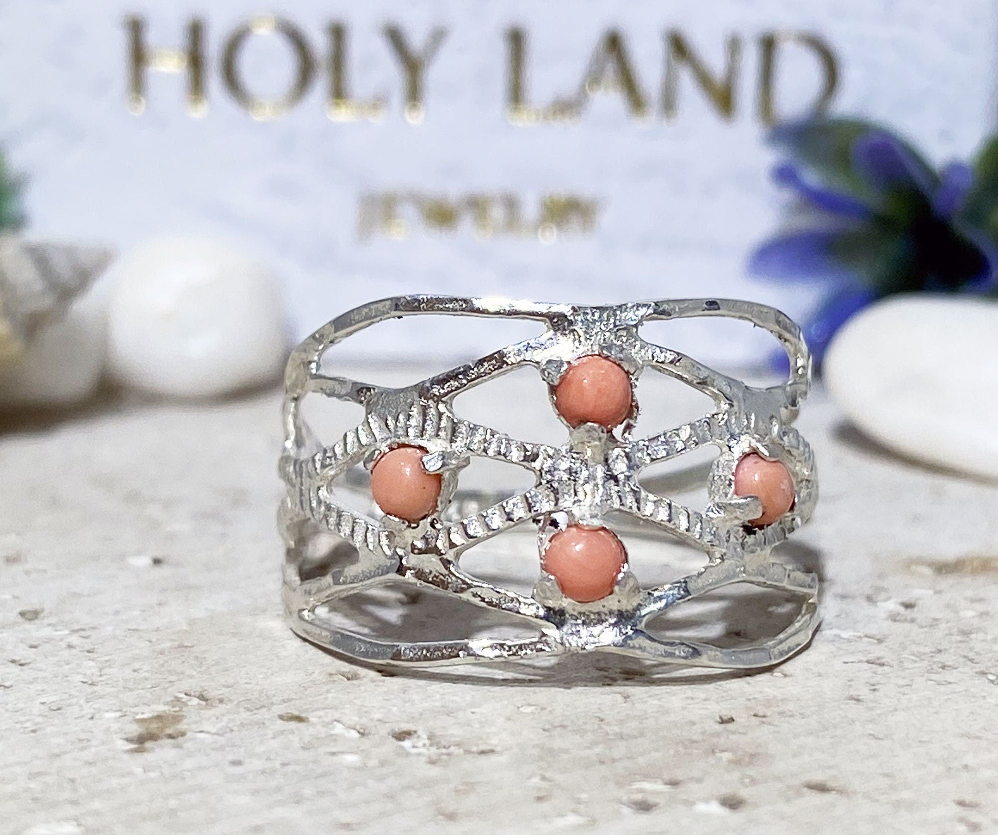 Round Peach Coral Four Stone Hammered Band Ring - H.L.Jewelry