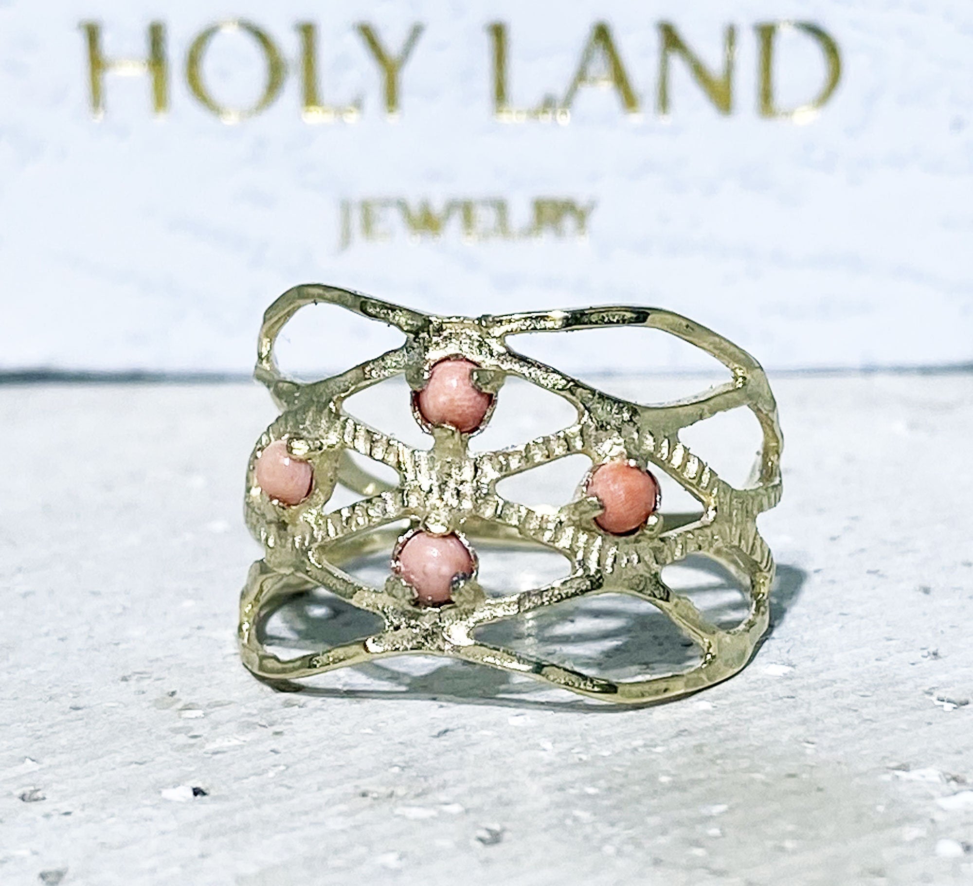 Round Peach Coral Four Stone Hammered Band Ring - H.L.Jewelry