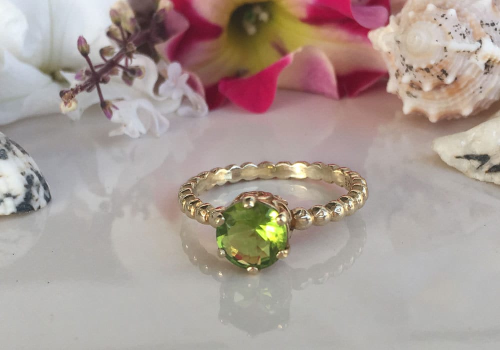 Round Peridot Vintage Beaded Band Ring - H.L.Jewelry