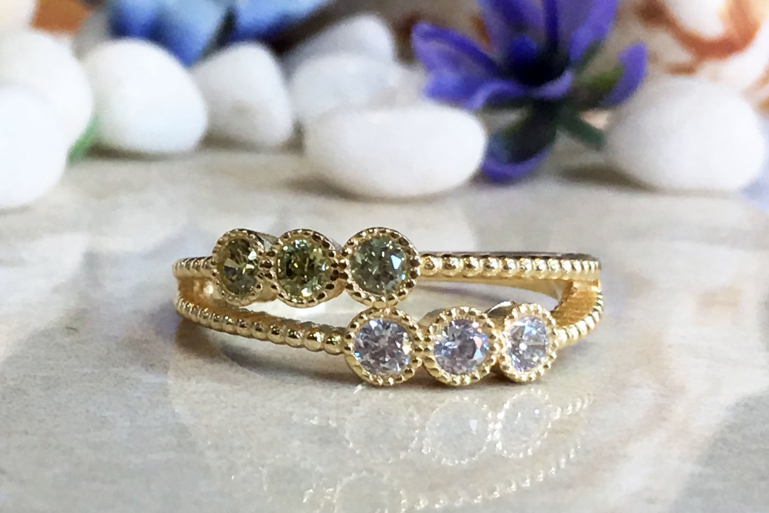 Round Peridot and Clear Quartz Gemstone Stackable Dual-Ring Set - H.L.Jewelry