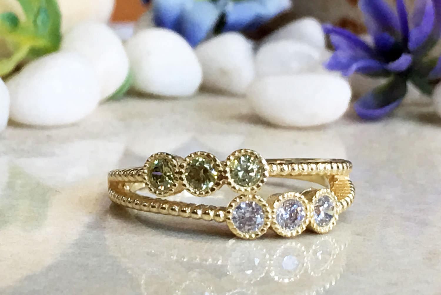 Round Peridot and Clear Quartz Gemstone Stackable Dual-Ring Set - H.L.Jewelry