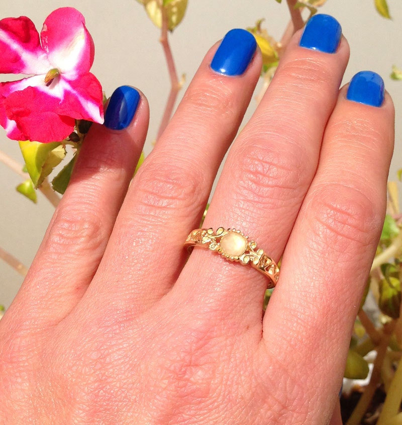 Round Pink Chalcedony Lace Ring - H.L.Jewelry