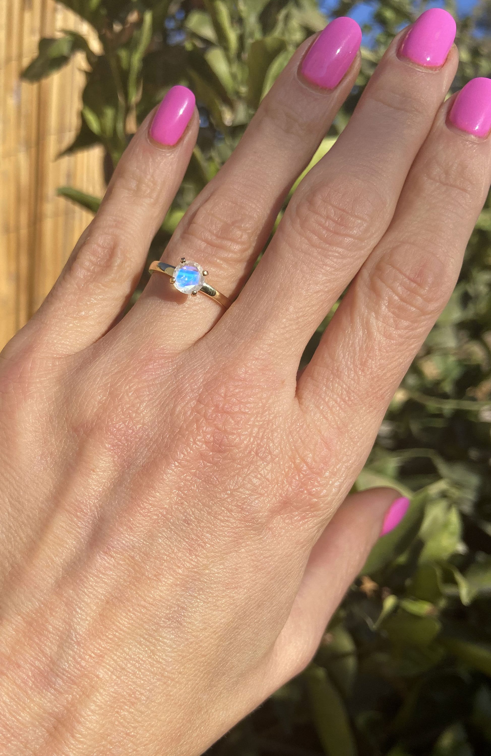 Round Rainbow Moonstone Classic Solitaire Ring - H.L.Jewelry