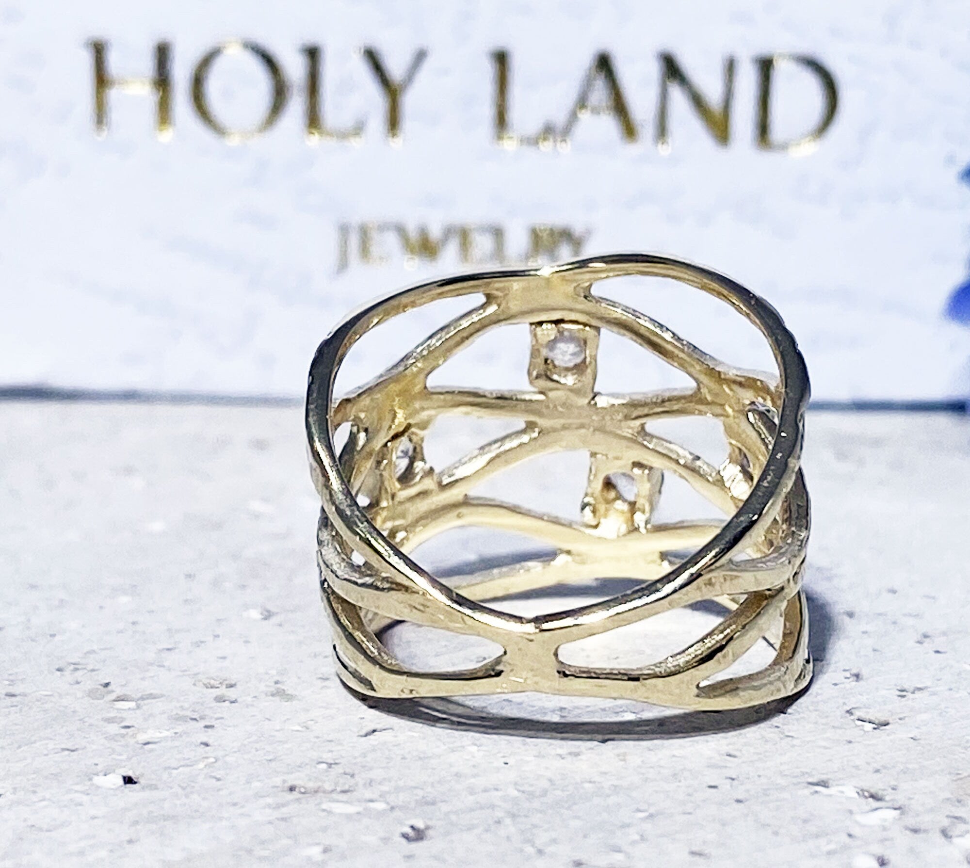Round Rainbow Moonstone Four Stone Wide Hammered Band Ring - H.L.Jewelry