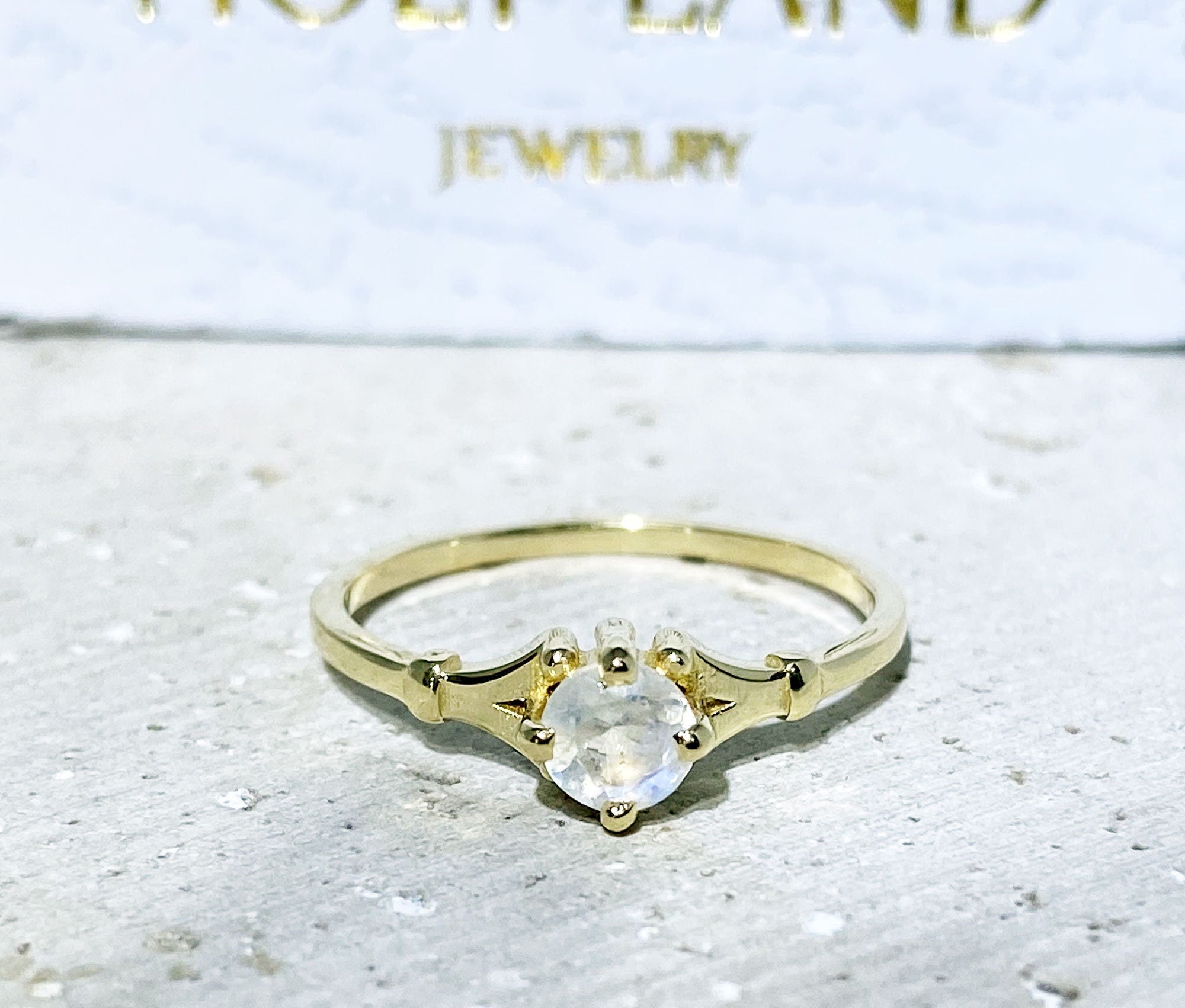 Round Rainbow Moonstone Simple Delicate Ring - H.L.Jewelry