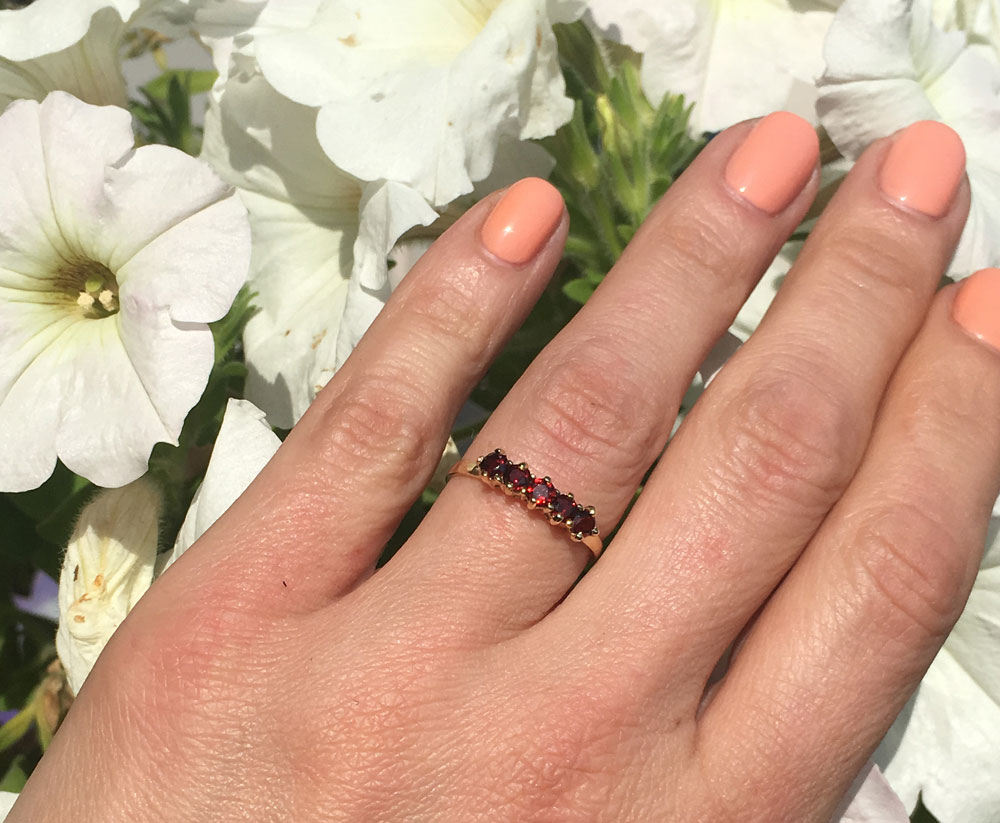 Round Red Garnet Five-Stone Stacking Ring - H.L.Jewelry