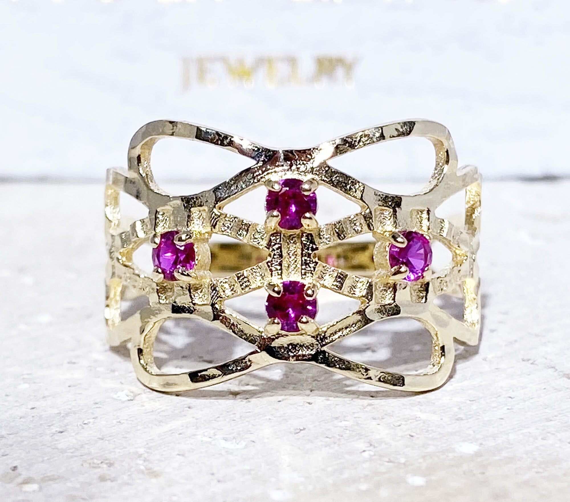 Round Ruby Four Stone Hammered Band Ring - H.L.Jewelry