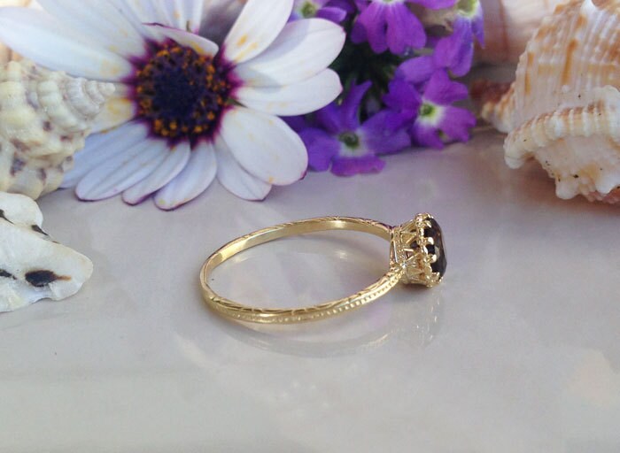 Round Smoky Quartz Simple Hammered Band Ring - H.L.Jewelry
