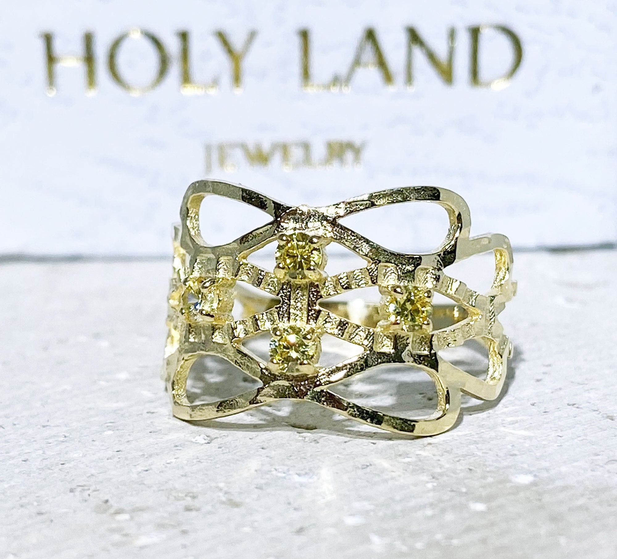 Round Yellow Citrine Four Stone Hammered Band Ring - H.L.Jewelry