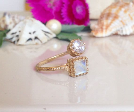 Square Moonstone & Round Clear Quartz Hammered Band Adjustable Ring - H.L.Jewelry