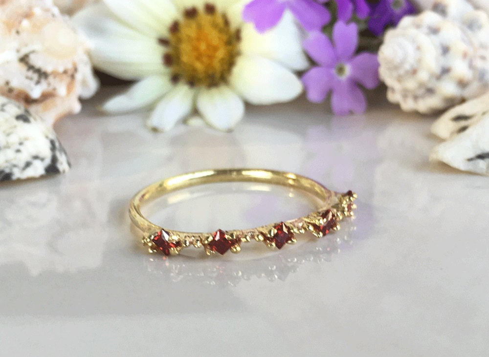 Square Red Garnet Five-Stone Simple Stacking Ring - H.L.Jewelry