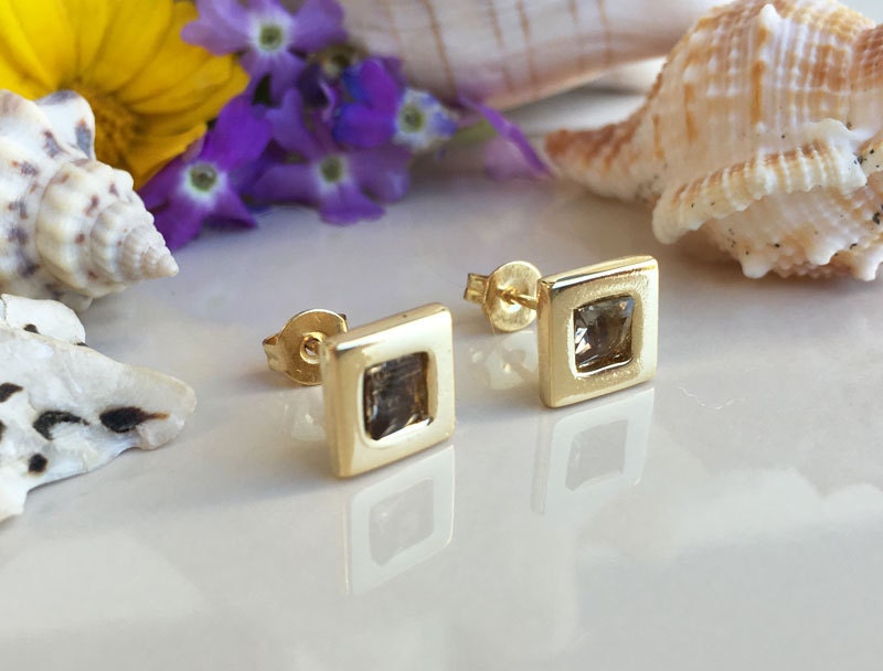 Smoky Quartz Earrings - Smoky Quartz Gemstone Simple Square Stud Earrings - H.L.Jewelry