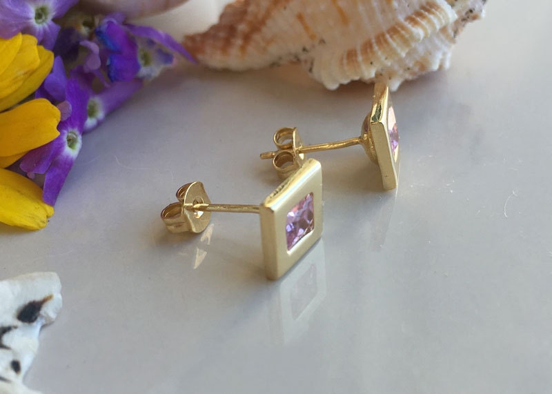 Lavender Amethyst Earrings - Simple Square Stud Earrings with Lavender Amethyst Gemstones - H.L.Jewelry