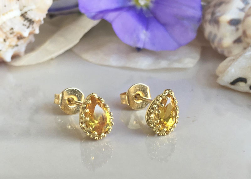 Citrine Earrings - November Birthstone Jewelry - Small Stud Earrings with Pear-Shaped Citrine Gemstones - H.L.Jewelry