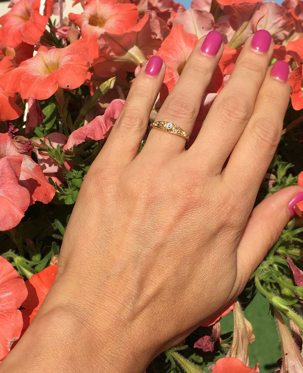 Clear Quartz Ring - April Birthstone - Delicate Lace Ring with Round Clear Quartz Gemstone - H.L.Jewelry