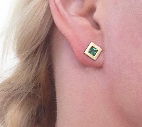 Peridot Earrings - August Birthstone Jewelry - Simple Square Stud Earrings with Peridot Gemstones - H.L.Jewelry