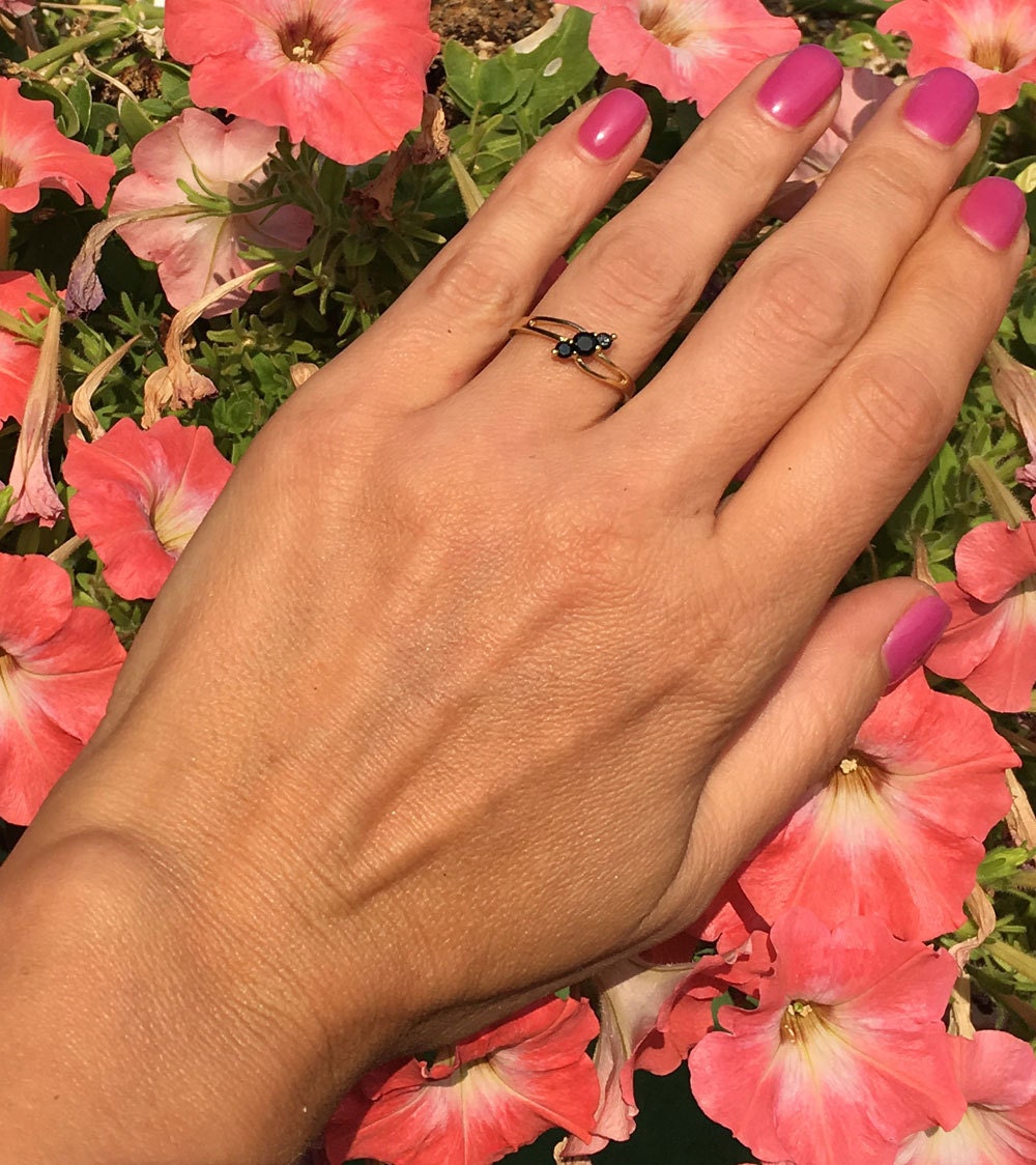 Black Onyx Ring - December Birthstone - Delicate Ring with Diagonally Placed Three Round Black Onyx Gemstones - H.L.Jewelry