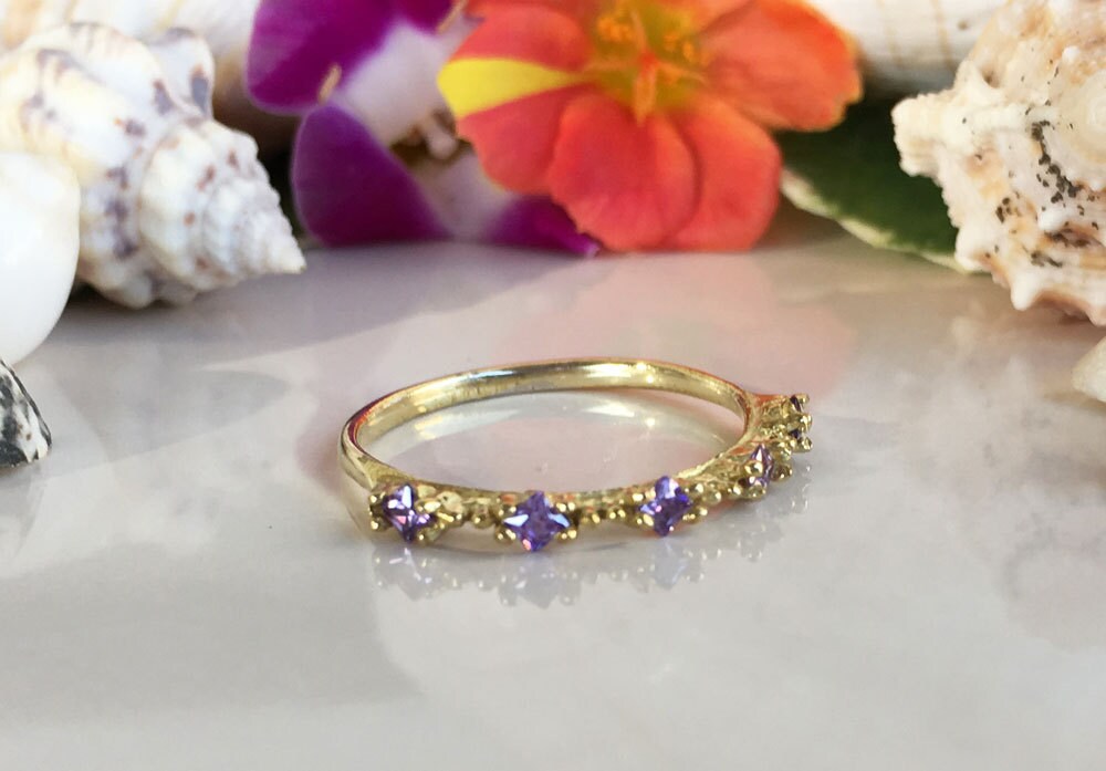 Purple Amethyst Ring - February Birthstone - Stacking Ring with Five Square Purple Amethyst Gemstones - H.L.Jewelry