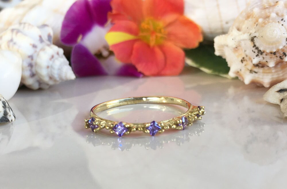 Purple Amethyst Ring - February Birthstone - Stacking Ring with Five Square Purple Amethyst Gemstones - H.L.Jewelry