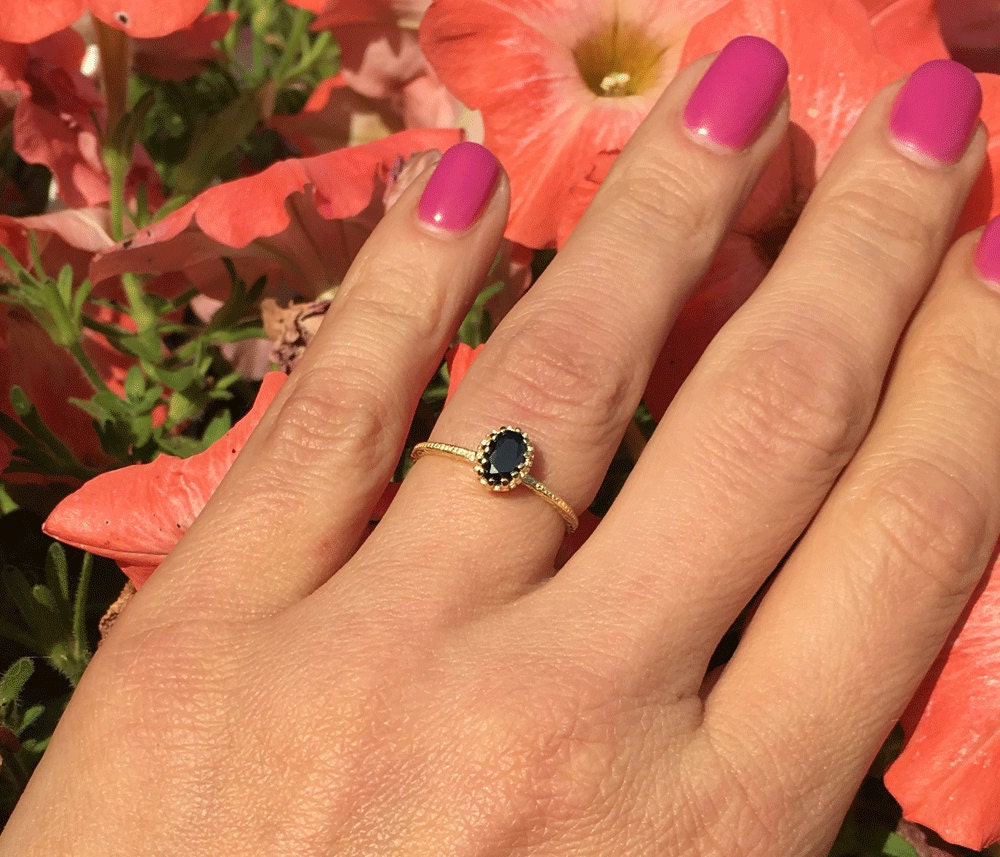 Black Onyx Ring - December Birthstone - Delicate Hammered Ring with Oval Black Onyx Gemstone - H.L.Jewelry