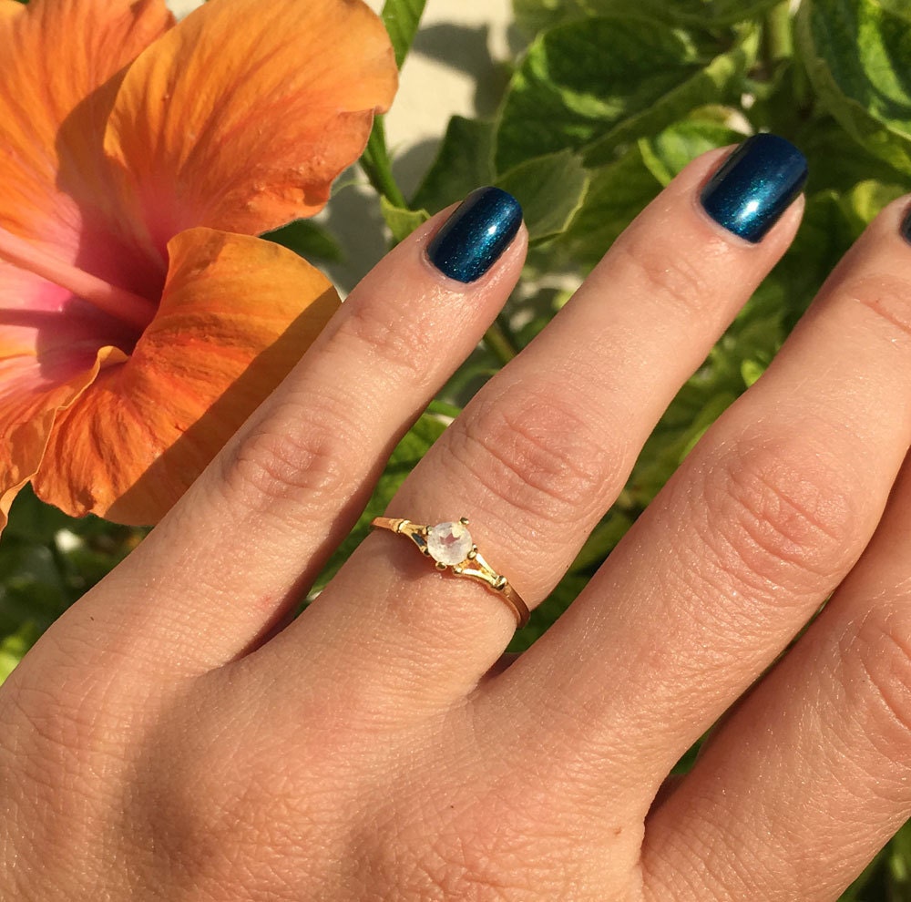 Rainbow Moonstone Ring - June Birthstone - Round Rainbow Moonstone Simple Delicate Ring - H.L.Jewelry