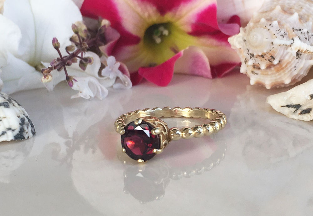 Red Garnet Ring - January Birthstone - Beaded Band Ring with Round Red Garnet Gemstone - H.L.Jewelry