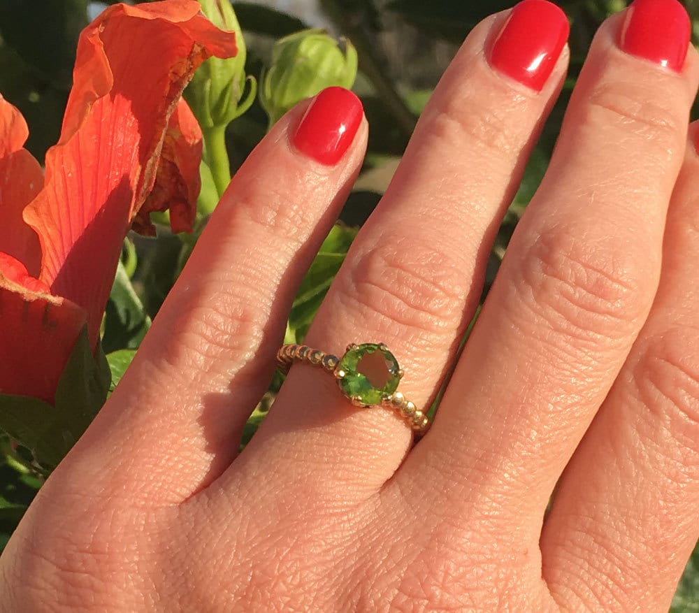 Peridot Ring - August Birthstone Jewelry - Beaded Band Ring with Round Peridot Gemstone - H.L.Jewelry