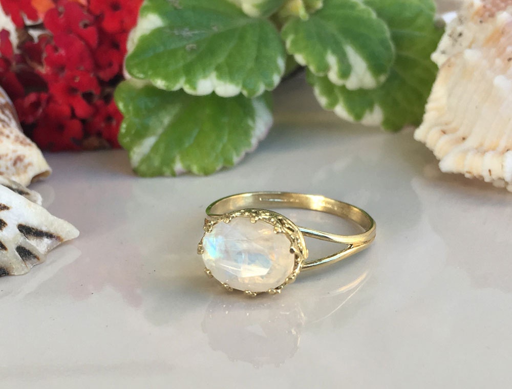 Rainbow Moonstone Ring - June Birthstone - Rainbow Moonstone Double Band Vintage Oval Crown Ring - H.L.Jewelry