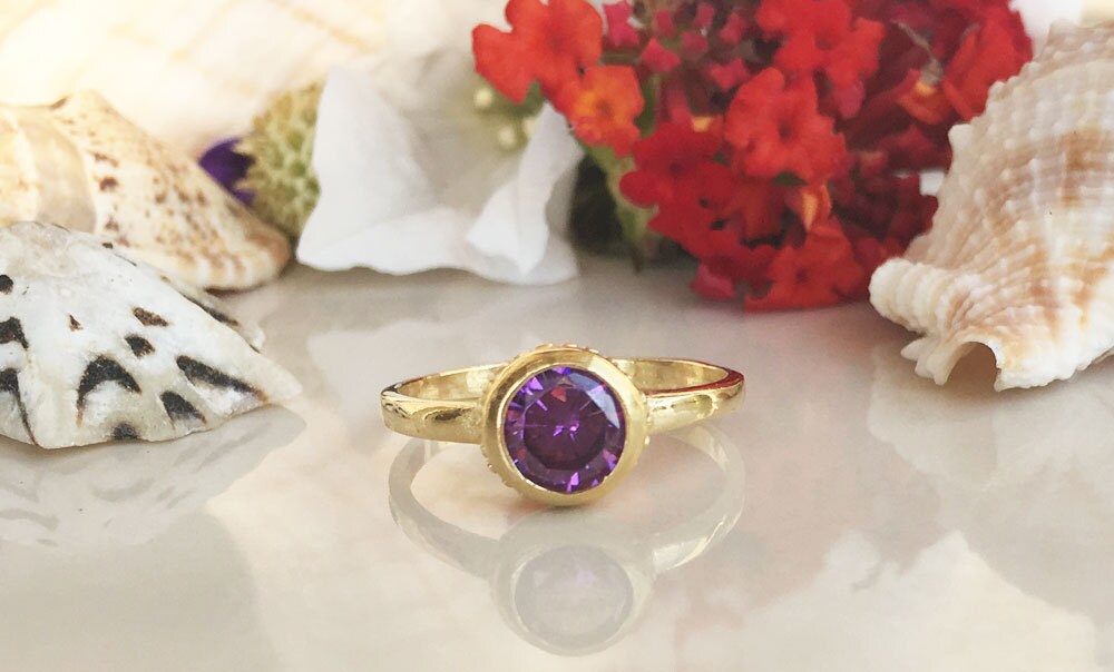 Purple Amethyst Ring - February Birthstone - Simple Bezel Set Ring with Round Purple Amethyst Gemstone - H.L.Jewelry