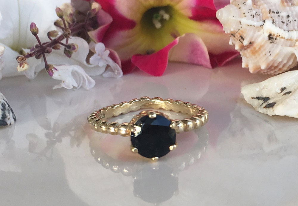 Black Onyx Ring - December Birthstone - Beaded Band Ring with Round Black Onyx Gemstone - H.L.Jewelry