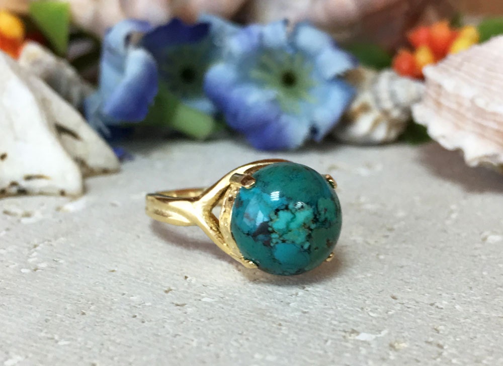 Turquoise Ring - December Birthstone - Genuine Gemstone - Gold Ring - Round ring - Cocktail Ring - H.L.Jewelry