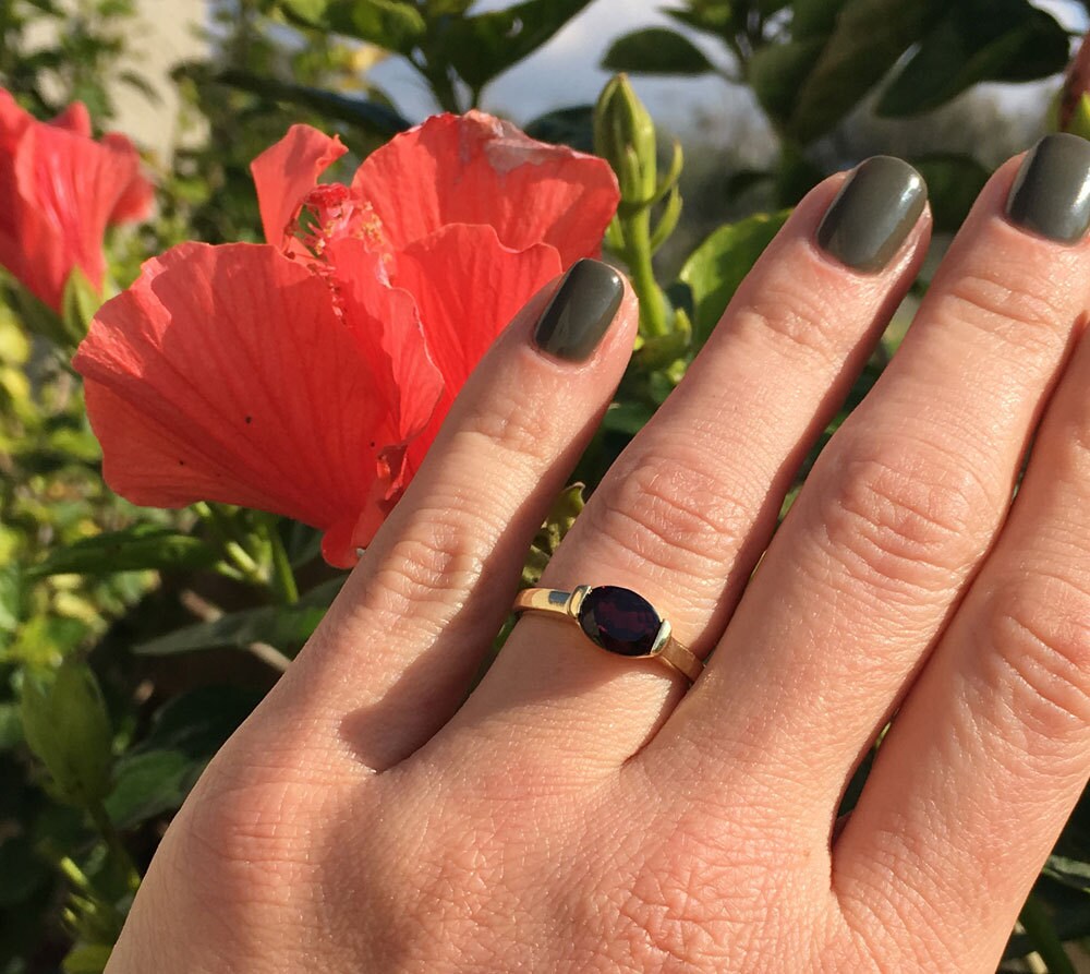 Red Garnet Ring - January Birthstone - Simple Ring with Oval Red Garnet Gemstone - H.L.Jewelry