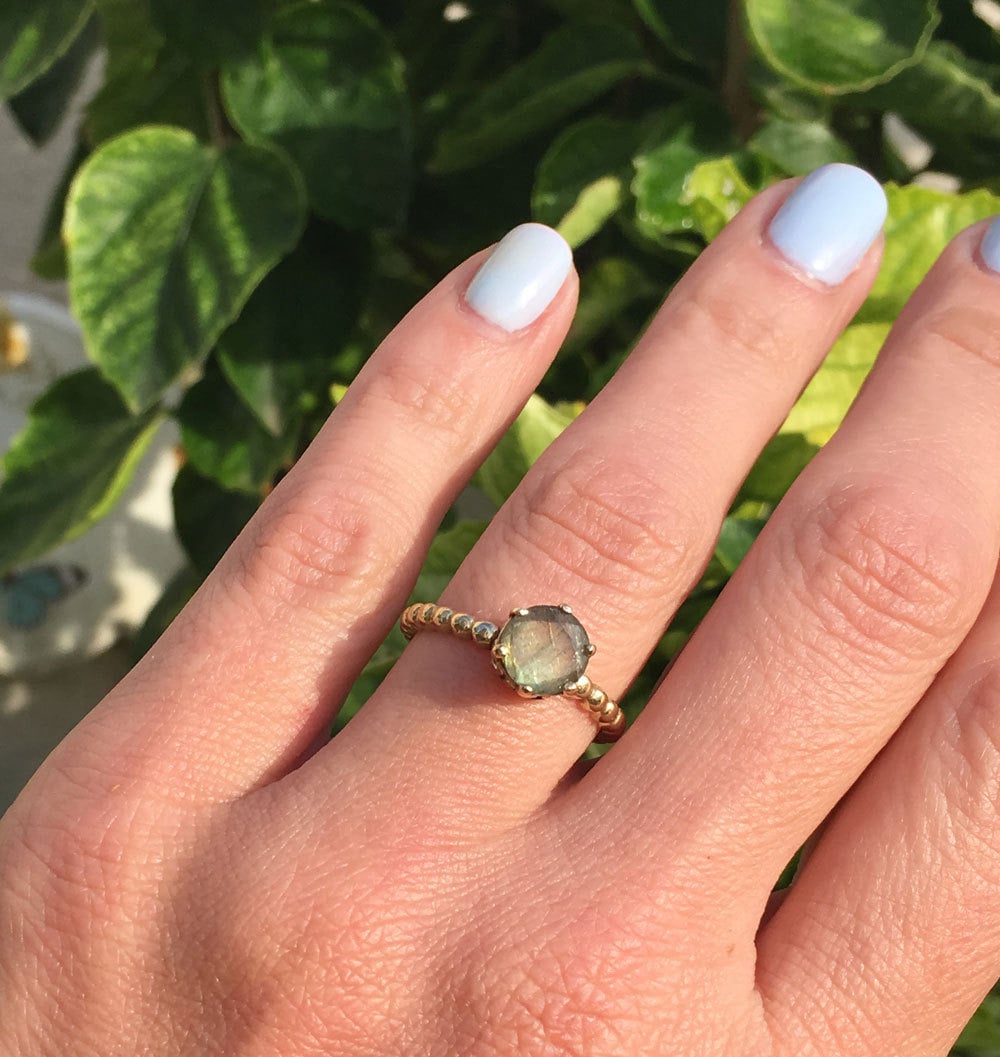 Labradorite Ring - Beaded Band Ring with Round Labradorite Gemstone - H.L.Jewelry