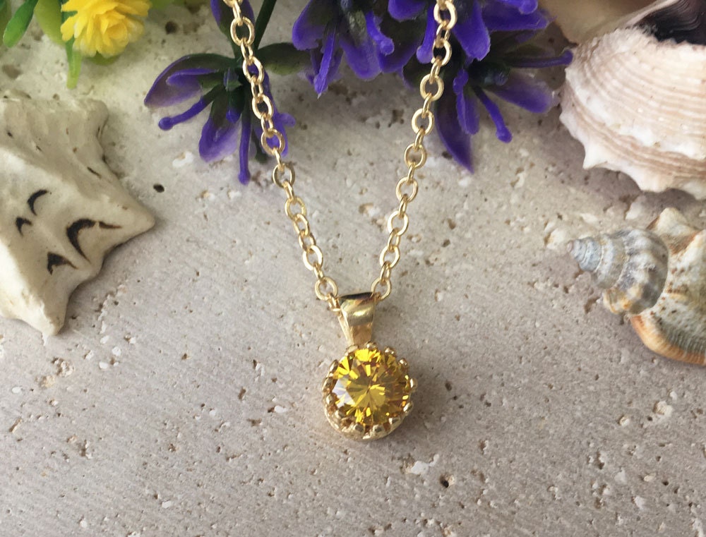 Citrine Necklace - November Birthstone - Delicate Chain Necklace with Round Citrine Gemstone - H.L.Jewelry