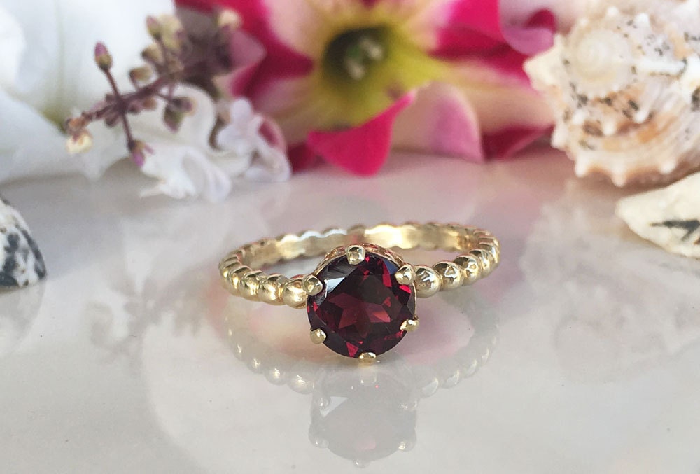 Red Garnet Ring - January Birthstone - Beaded Band Ring with Round Red Garnet Gemstone - H.L.Jewelry