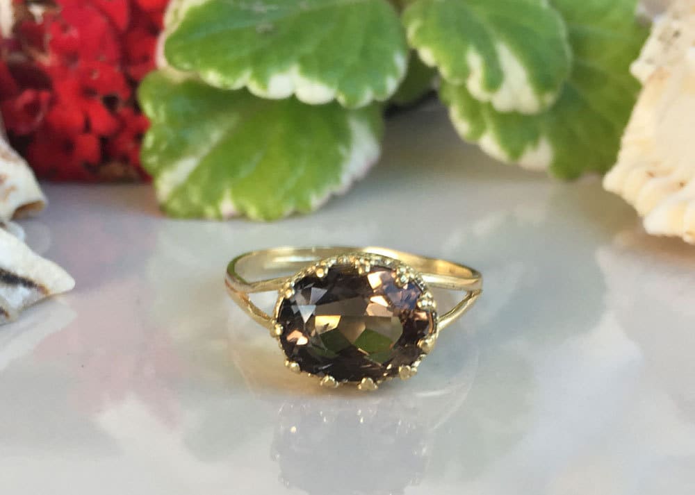 Smoky Quartz Ring - Oval Crown Ring - Promise Ring - Bezel Set Ring - H.L.Jewelry