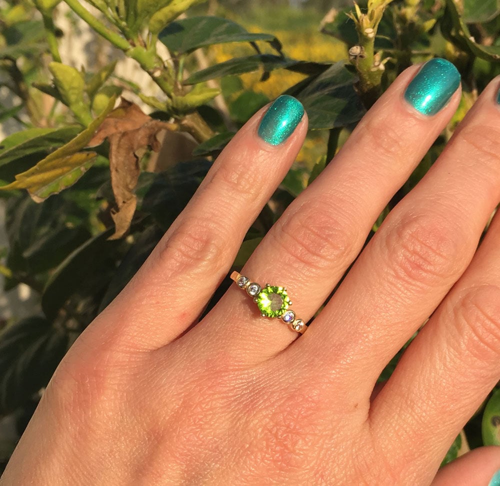 Peridot Ring - August Birthstone - Delicate Ring with Round Peridot Gemstone and Clear Quartz Accents - H.L.Jewelry