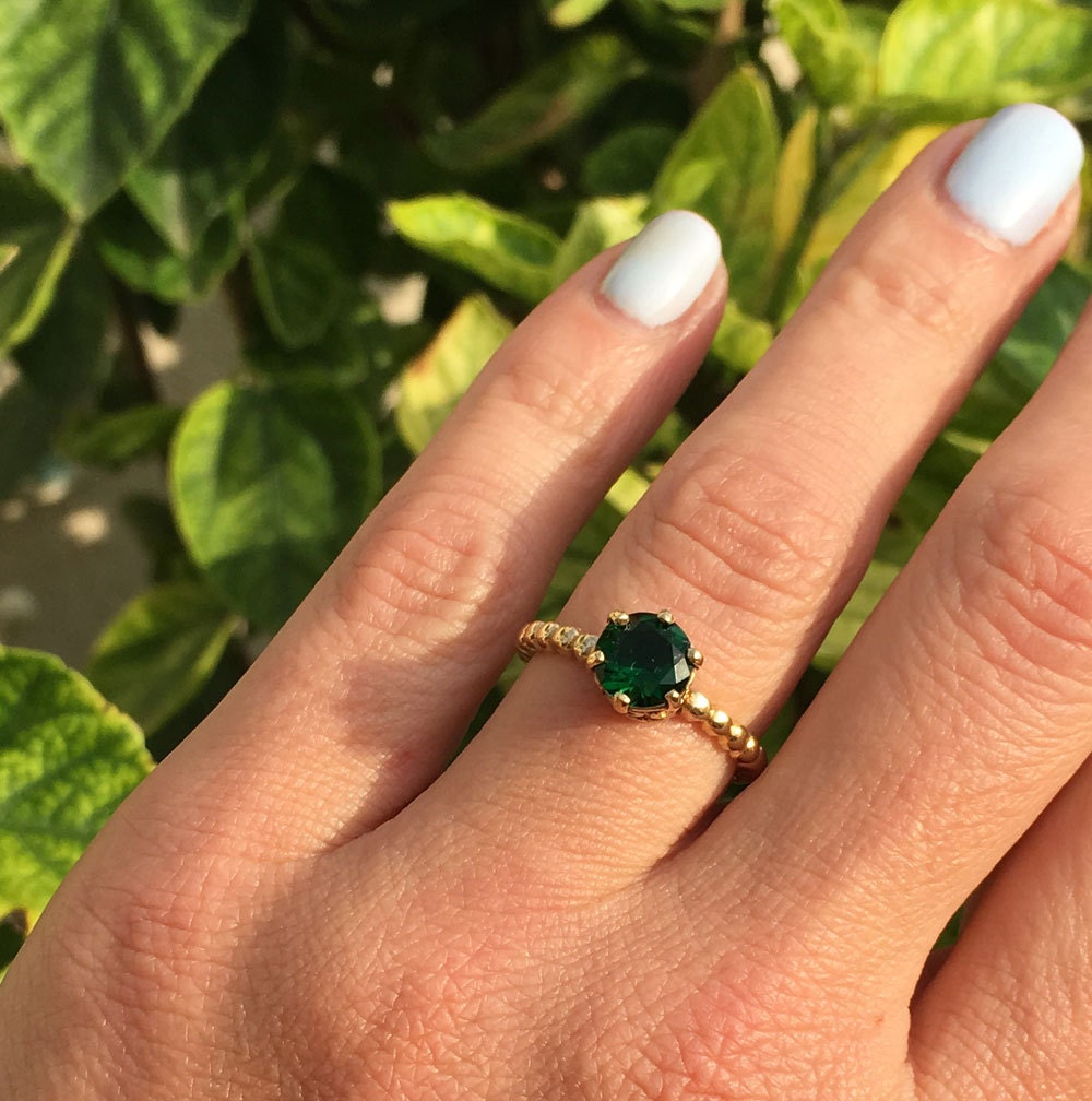 Emerald Ring - May Birthstone - Round Emerald Gemstone Beaded Band Ring - H.L.Jewelry