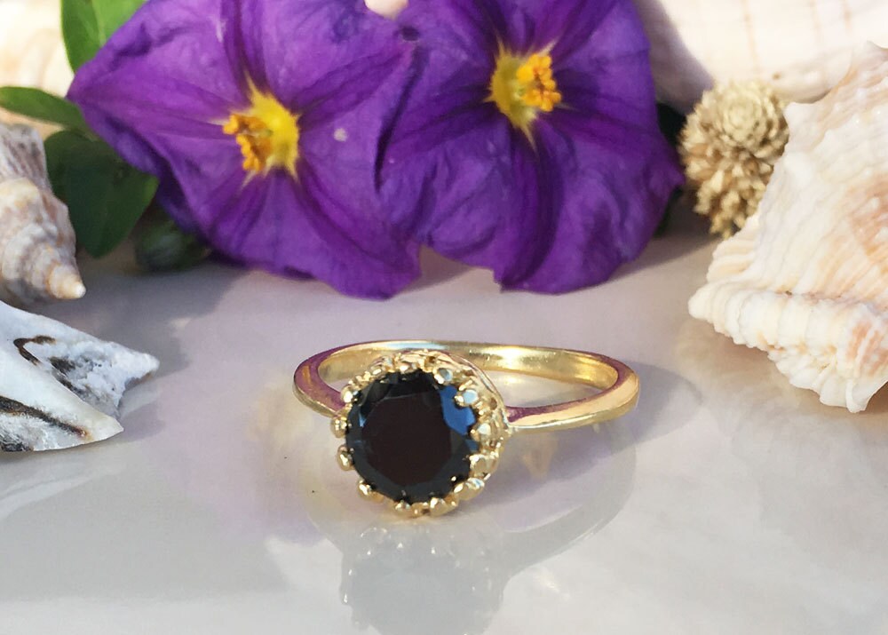 Black Onyx Ring -  December Birthstone - Black Onyx Gemstone Round Crown Ring - H.L.Jewelry