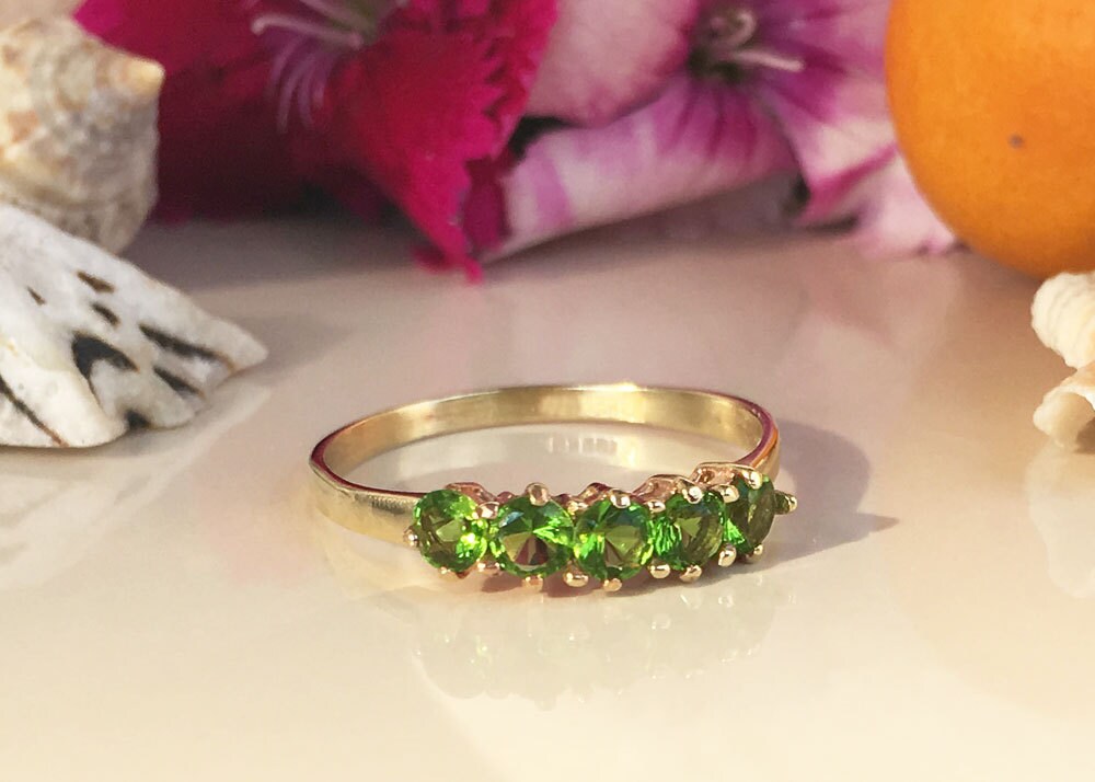 Peridot Ring - August Birthstone - Stacking Ring with Five Round Peridot Gemstones - H.L.Jewelry