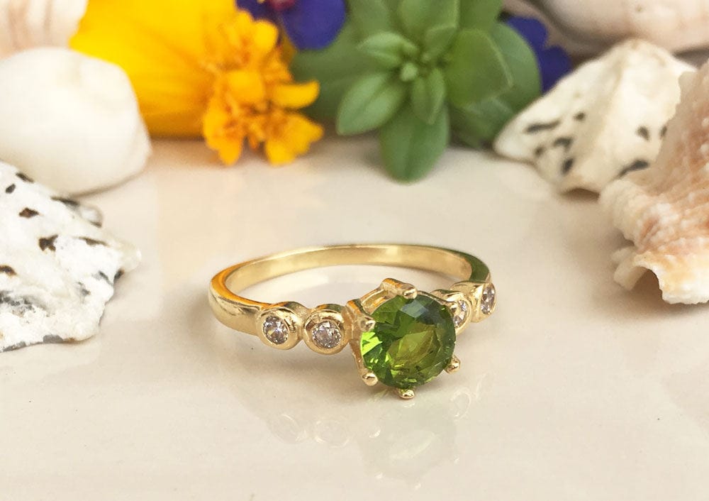 Peridot Ring - August Birthstone - Delicate Ring with Round Peridot Gemstone and Clear Quartz Accents - H.L.Jewelry